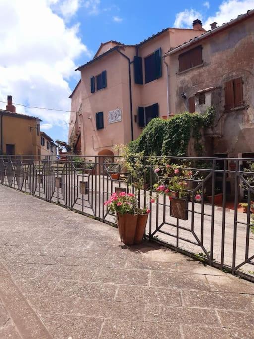 הוילה Boccheggiano Casa Il Girasole מראה חיצוני תמונה